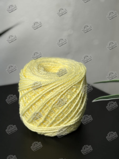 Amarillento / Butter Yellow